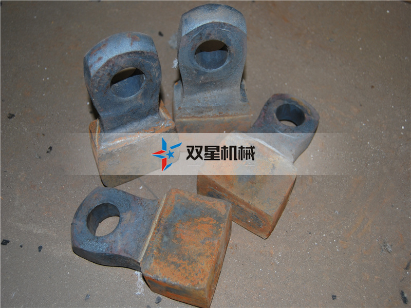 <a href='http://www.anenr.cn' target='_blank'><span>金屬破碎機(jī)</span></a>錘頭