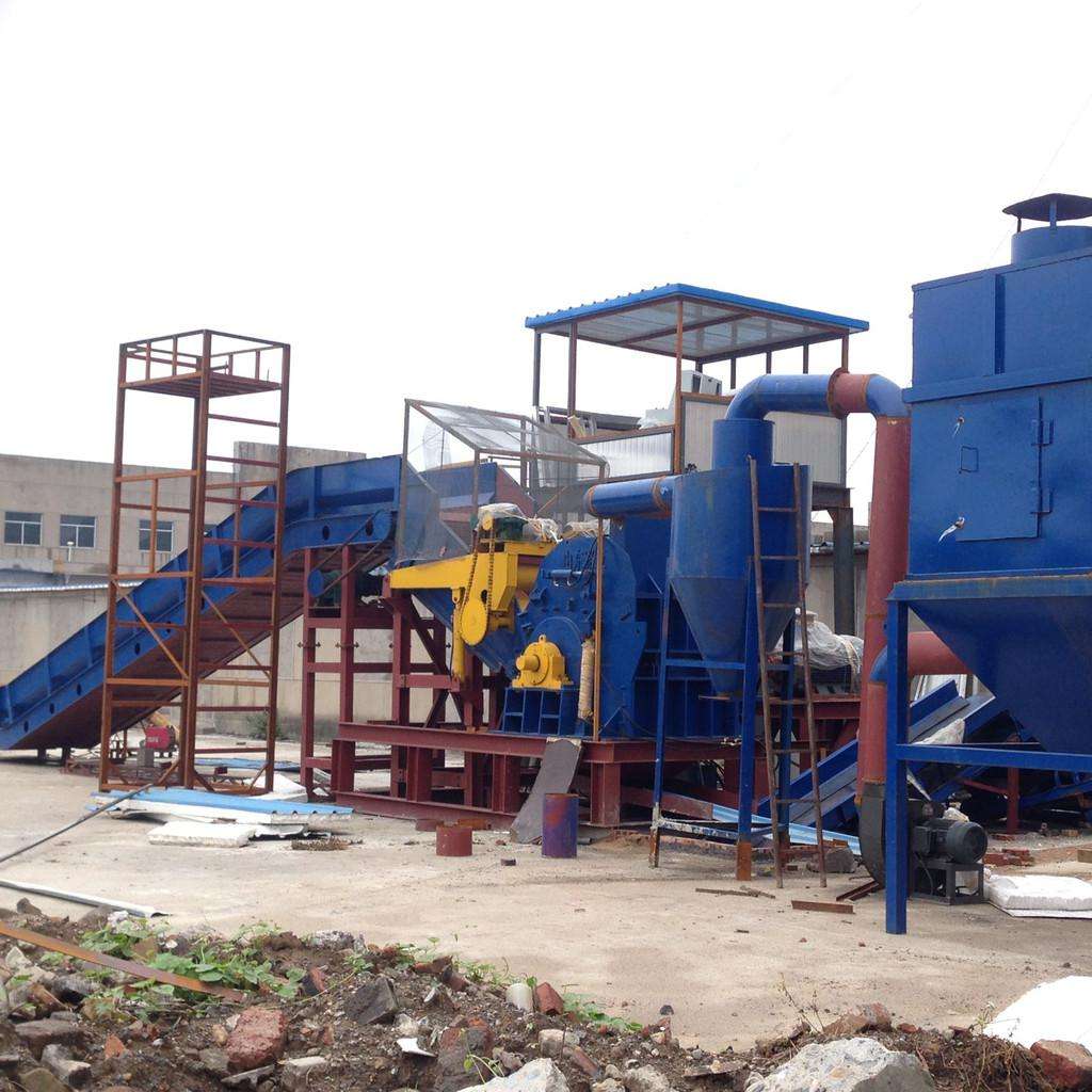 廢鋼破碎機和金屬壓塊機使用和工作流程有何區(qū)別？