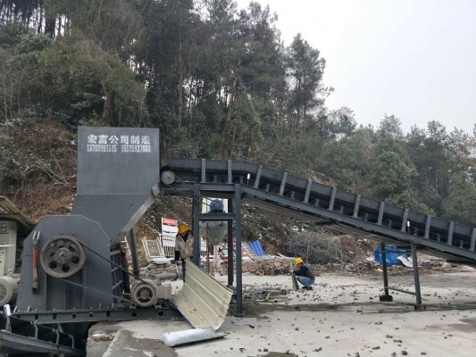 便宜的金屬破碎機廠家有嗎？時產(chǎn)量8噸的有哪幾款？